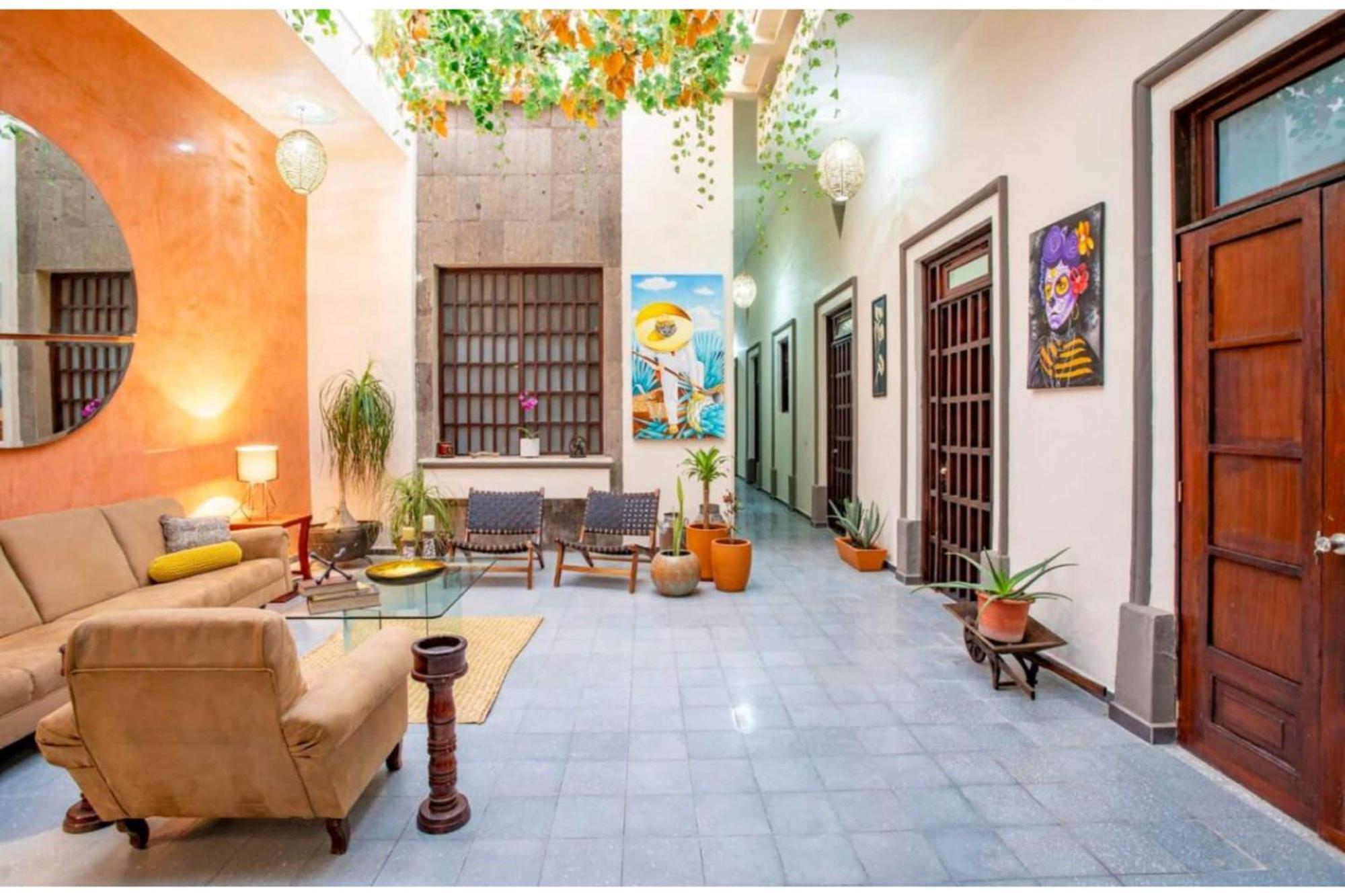 Capital O Mansion Del Tequila Hotel Guadalajara Ngoại thất bức ảnh